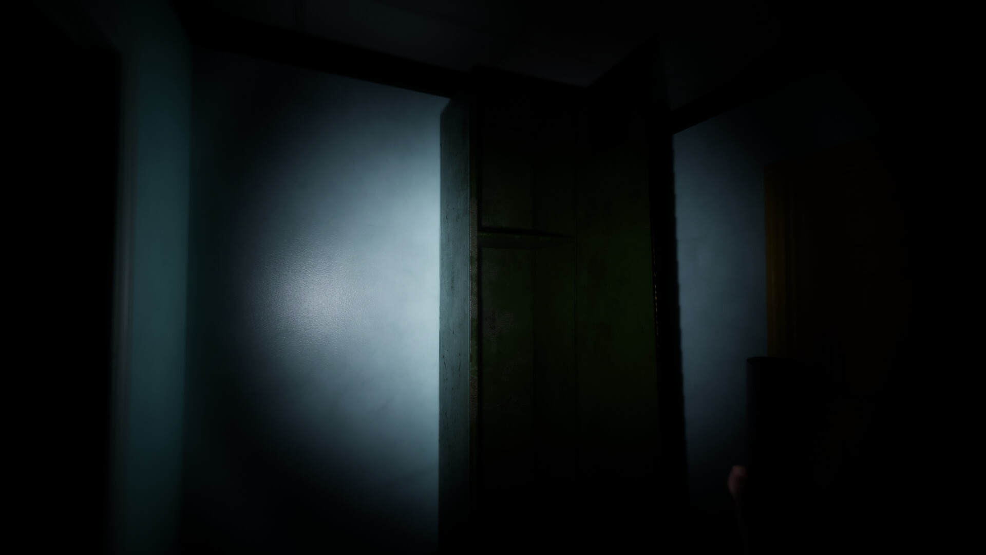 Stain trailer
