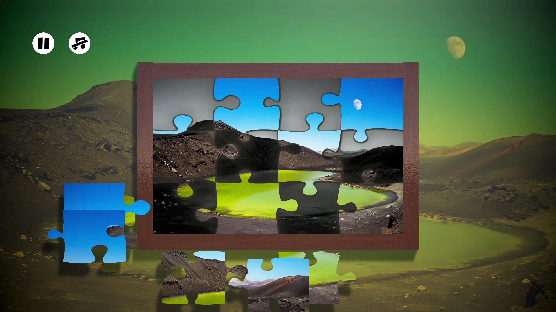 Puzzles Water trailer